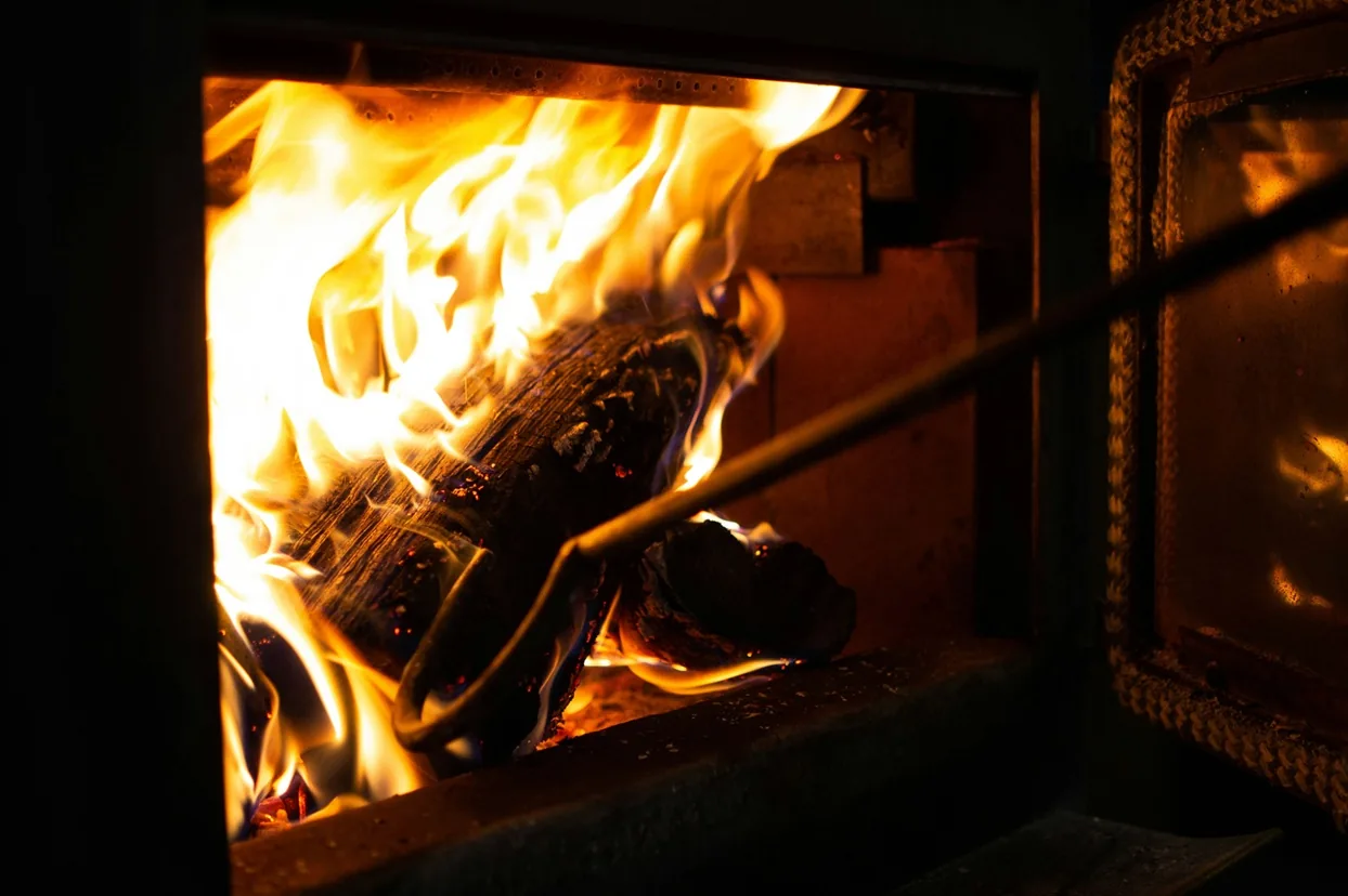 How to Choose the Right Wood Stove for Your Home